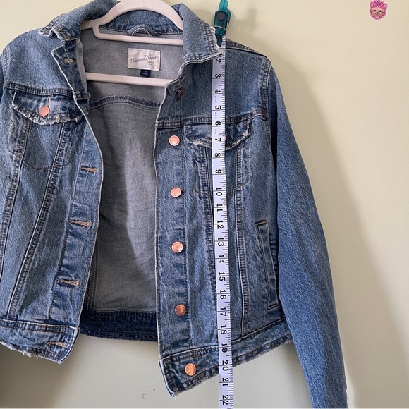 Universal Thread Denim Jacket - Picture 4 of 6